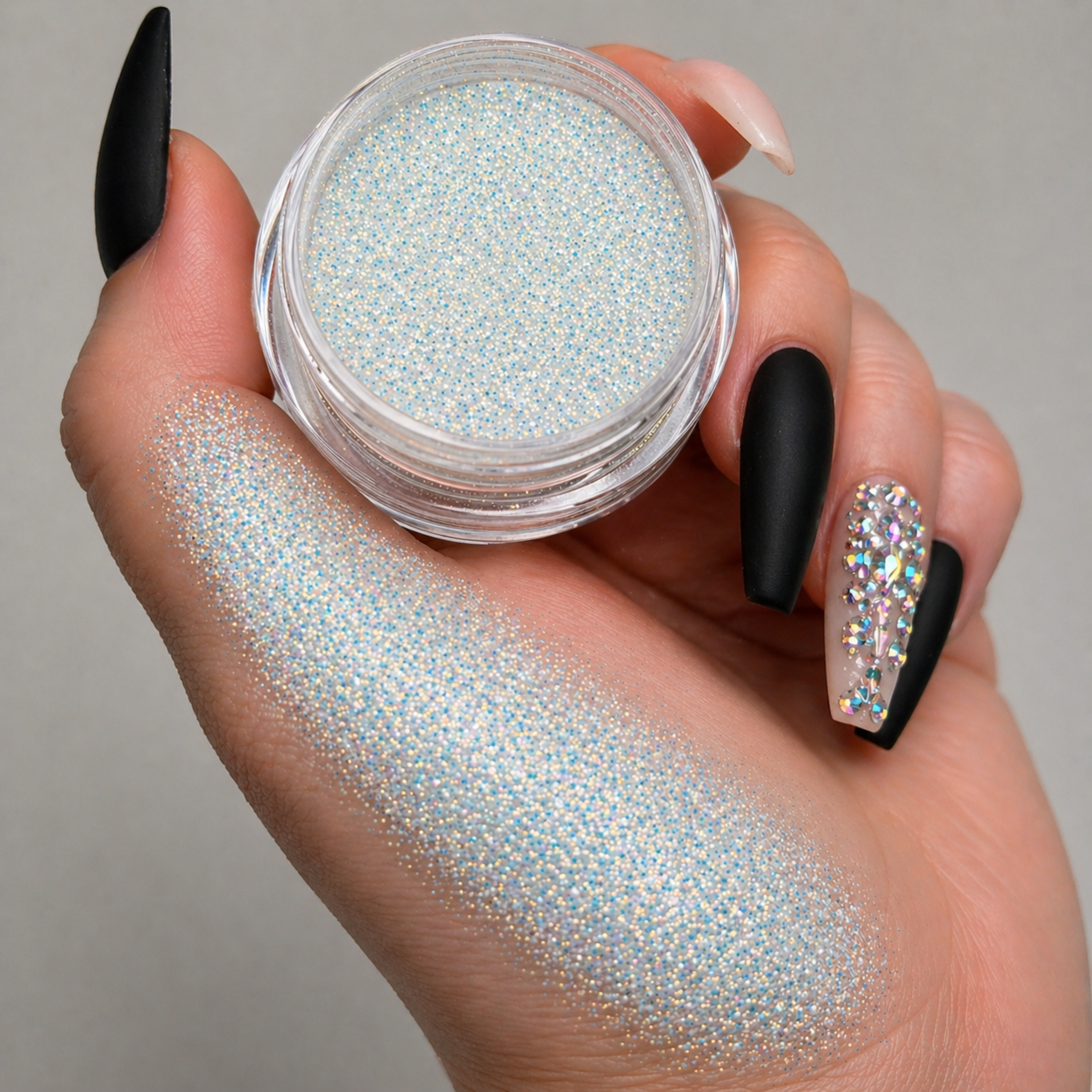 Shine On Glitter 810